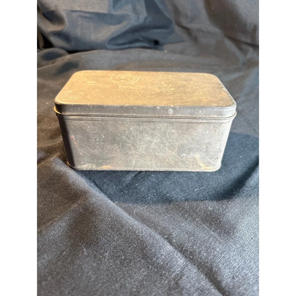 Dixie Mix Vintage Tin Box Camel Embossed CANCO Collectible Storage Container‎